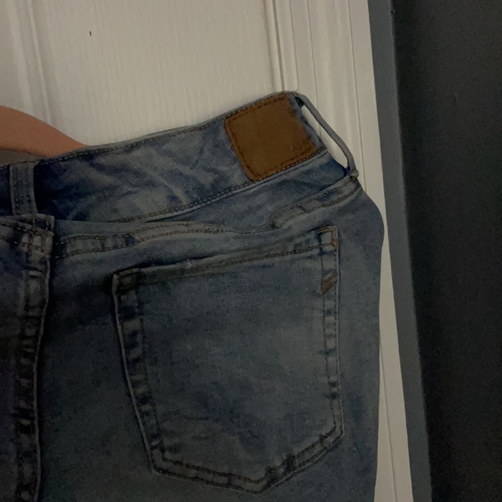 Low Rise Ripped Jeans - Picture 4 of 4